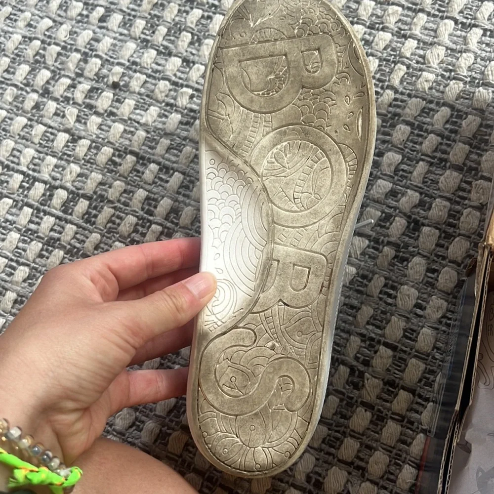 Bob’s with dog print! - Picture 3 of 7